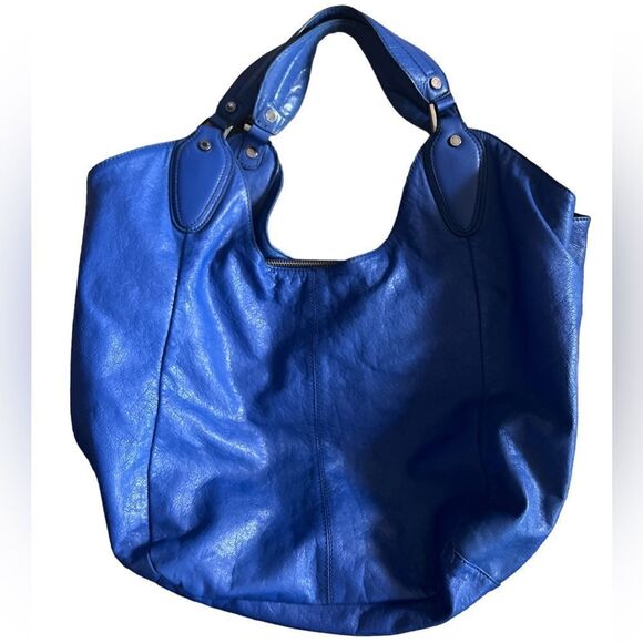 BCBG Blue leather purse - Picture 2 of 4